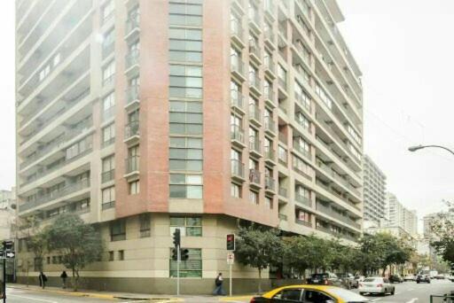 Apartamento DEPTO 707 EXCELENTE UBICACION Metro Sta Lucia, Barrio Paris Londres CENTRO Santiago de Chile Exterior foto