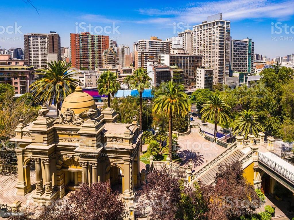 Apartamento DEPTO 707 EXCELENTE UBICACION Metro Sta Lucia, Barrio Paris Londres CENTRO Santiago de Chile Exterior foto